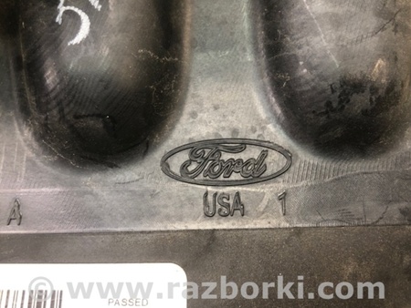 ФОТО дефлектор радіатора для Ford Escape 3 (01.2012-12.2018) Київ