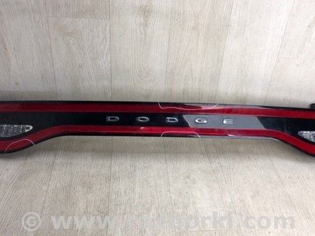 ФОТО Ліхтар внутрішній для Dodge Dart (12-16) Київ