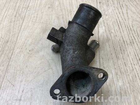 ФОТО Трійник системи охолодження для Toyota Land Cruiser Prado J120 (02-09) Київ