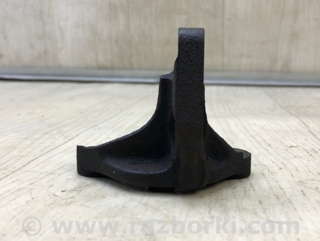 ФОТО Кронштейн для Toyota Land Cruiser Prado J120 (02-09) Київ