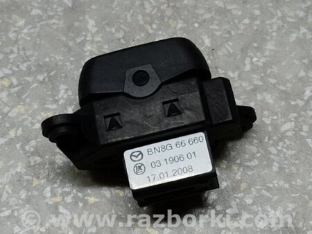 ФОТО Кнопка центрального замку для Mazda 3 I BK (03-09) Київ