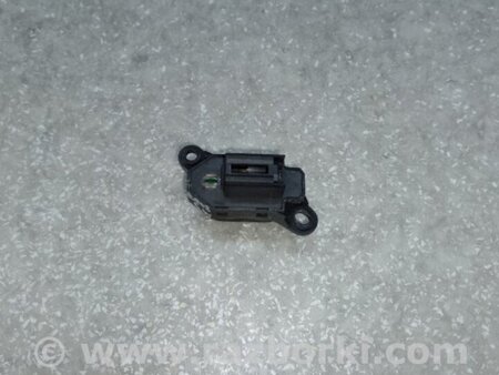 ФОТО Кнопка центрального замку для Mazda 3 I BK (03-09) Київ