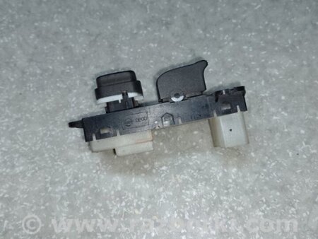 ФОТО Кнопка склопідіймача для SsangYong Rexton Київ