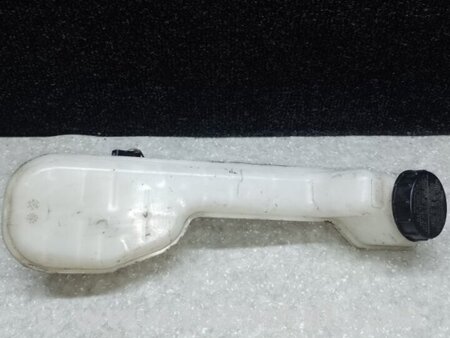 ФОТО Бачок головного гальмівного циліндра для Mazda CX-9 TB (2007-2016) Київ