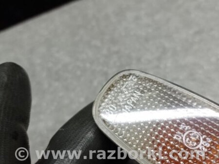 ФОТО Повторювач повороту у крило для Toyota Land Cruiser Prado J120 (02-09) Київ
