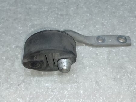 ФОТО Кріплення глушника для Toyota Camry 40 XV40 (06-11) Київ