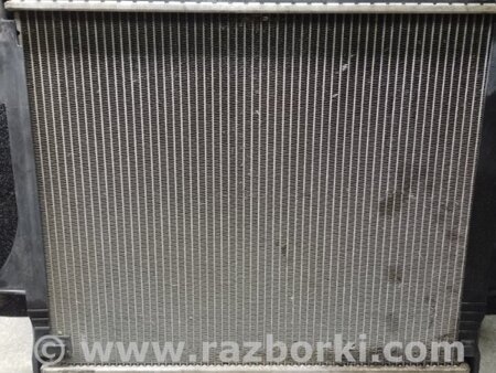 ФОТО Радіатор основний для Hummer H3 Київ