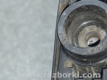 ФОТО Повідець склоочисника задній для Toyota RAV-4 II CA20W/XA20 (00-05) Київ