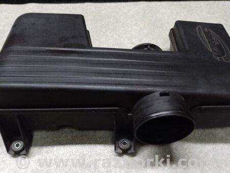 ФОТО Резонатор повітряного фільтра для Hummer H3 Київ