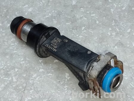 ФОТО Форсунка паливна для Hummer H3 Київ