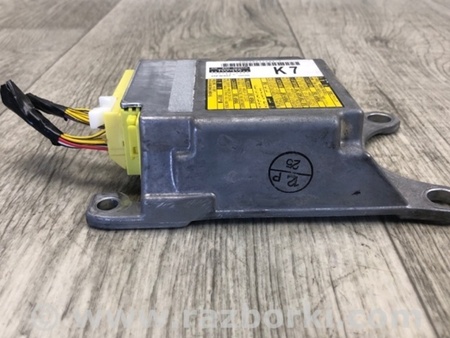 ФОТО Блок керування AIRBAG для Toyota Prius III XW30 (09-15) Київ