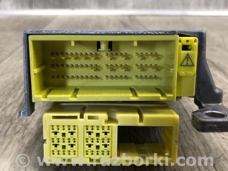 ФОТО Блок керування AIRBAG для Toyota Prius III XW30 (09-15) Київ