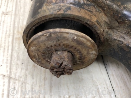 ФОТО Важіль передньої підвіски нижній для Toyota Land Cruiser Prado J150 (09-23) Київ