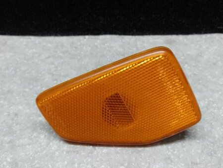 ФОТО Повторювач повороту у крило для Hummer H3 Київ