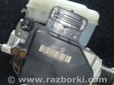 ФОТО Вакуумний підсилювач гальм для Hummer H3 Київ