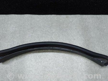 ФОТО Ущільнювач дверей для Hummer H3 Київ