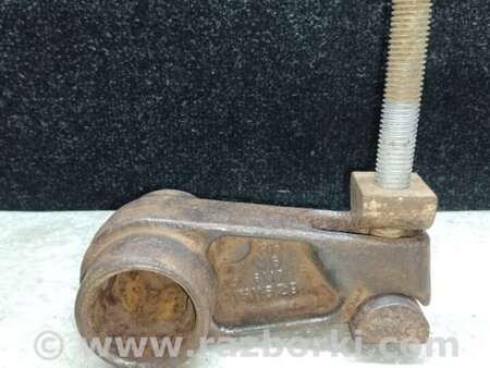 ФОТО Кріплення торсіону для Hummer H3 Київ