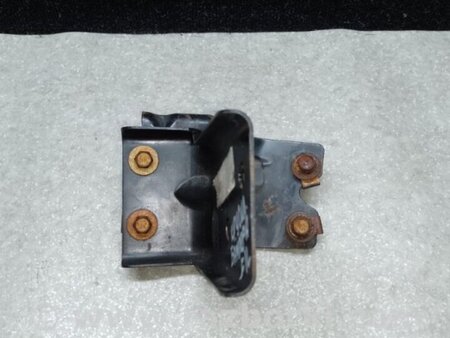 ФОТО Кронштейн підсилювача переднього бампера для Hummer H3 Київ