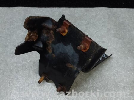 ФОТО Кронштейн підсилювача переднього бампера для Hummer H3 Київ