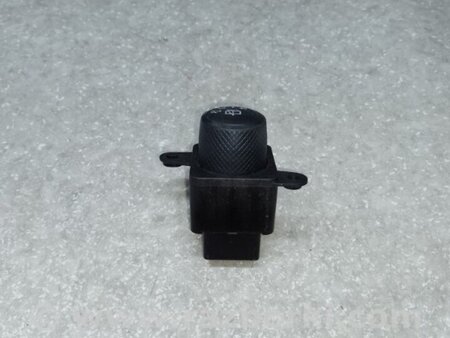 ФОТО Блок керування склоочисником для Hummer H3 Київ