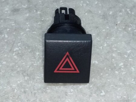 ФОТО Кнопка аварійної сигналізації для Hummer H3 Київ