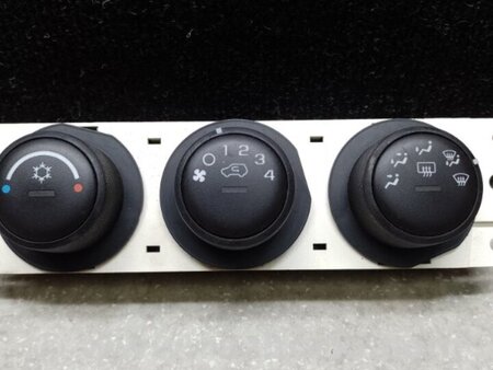 ФОТО Блок керування піччю для Hummer H3 Київ