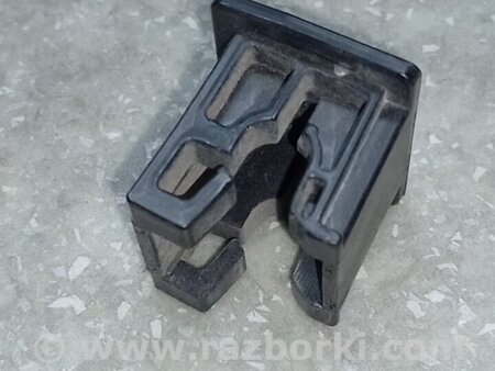 ФОТО Кронштейн кріплення фари для Hyundai Elantra V MD (10-16) Київ