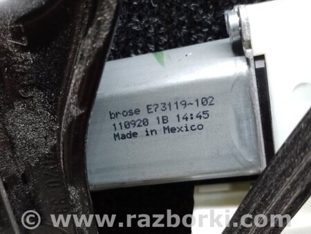 ФОТО Склопідйомник для Tesla Model Y Київ