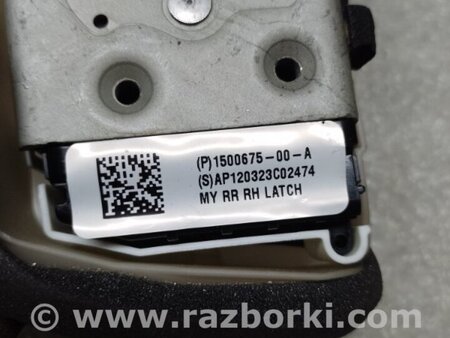 ФОТО Замок двері для Tesla Model Y Київ