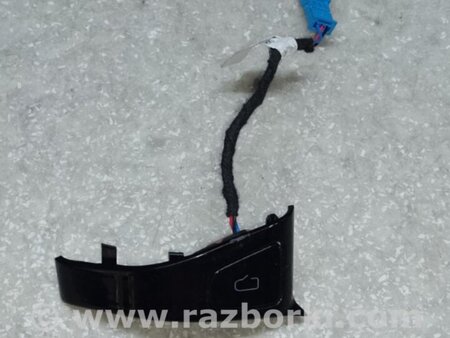 ФОТО Кнопка відкриття дверей для Tesla Model Y Київ