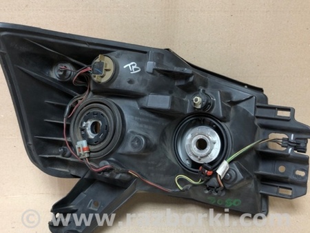 ФОТО Фара для Nissan Titan (04-16) Київ