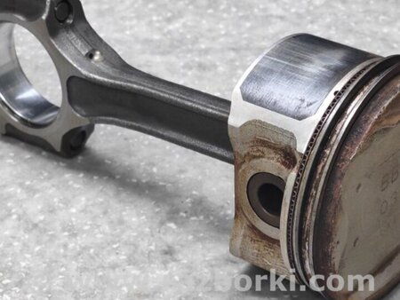 ФОТО Поршень для Nissan Juke (10-19) Київ