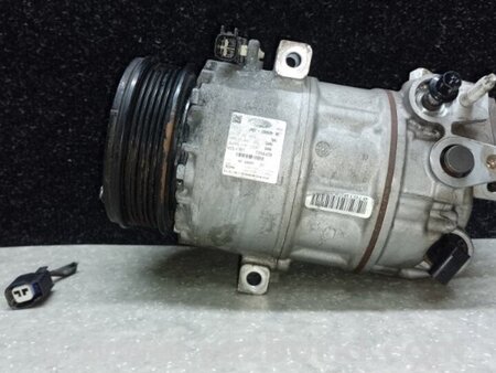 ФОТО Компресор кондиціонера для Ford Escape 4 (01.2018-...) Київ