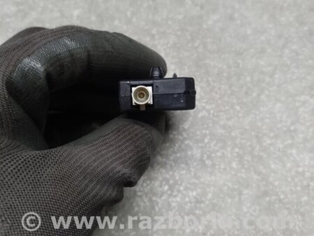 ФОТО Антена для Tesla Model Y Київ