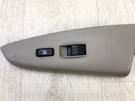 ФОТО Кнопка склопідіймача для Toyota Solara Київ