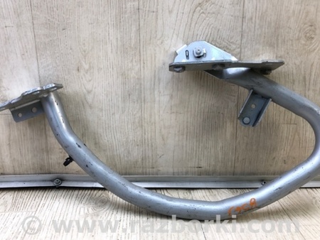 ФОТО Петля кришки багажника для Volvo S60 Київ