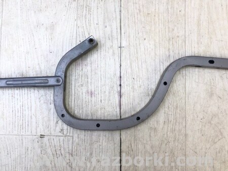 ФОТО Петля кришки багажника для Toyota Camry 30 XV30 (01-06) Київ