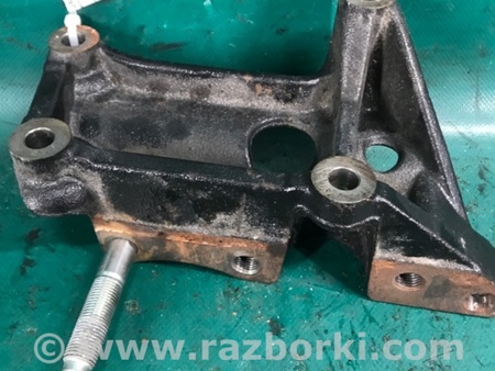 ФОТО Кронштейн двигуна для Lexus NX (14-21) Київ