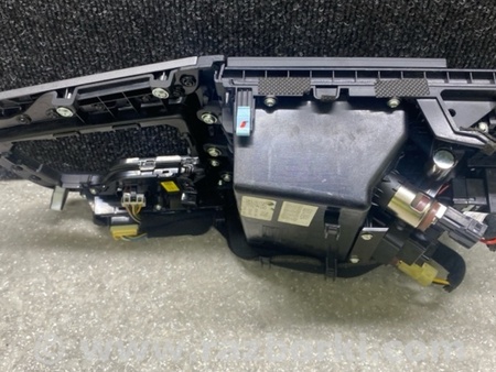 ФОТО Консоль центральна для Hyundai Elantra VI AD (15-20) Київ