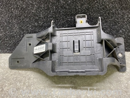 ФОТО Кронштейн датчика слепых зон для Ford Escape 3 (01.2012-12.2018) Київ