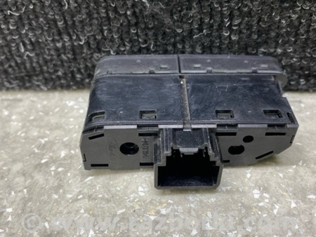 ФОТО Кнопка обігріву заднього скла для Ford Escape 3 (01.2012-12.2018) Київ