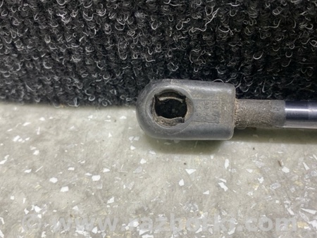 ФОТО Амортизатор кришки багажника для Hyundai Santa Fe III DM/NC (12-18) Київ