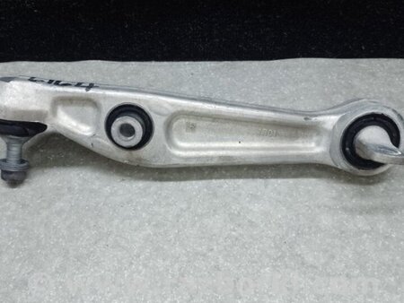 ФОТО Важіль передньої підвіски нижній для Tesla Model Y Київ