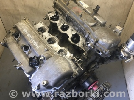 ФОТО Двигун бензин для Toyota Tundra Київ
