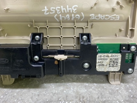 ФОТО плафон салону для Ford Escape 4 (01.2018-...) Київ