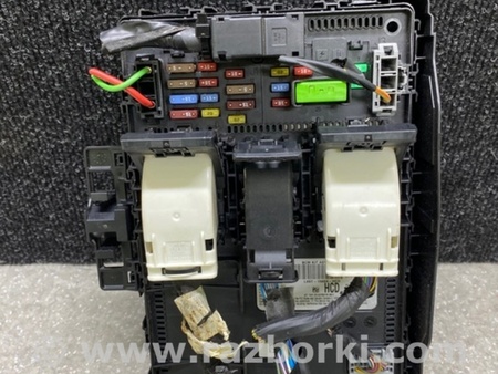 ФОТО Блок запобіжників салон для Ford Escape 4 (01.2018-...) Київ