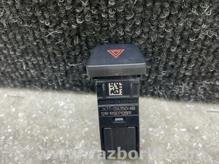 ФОТО Кнопка аварійної сигналізації для Ford Escape 4 (01.2018-...) Київ