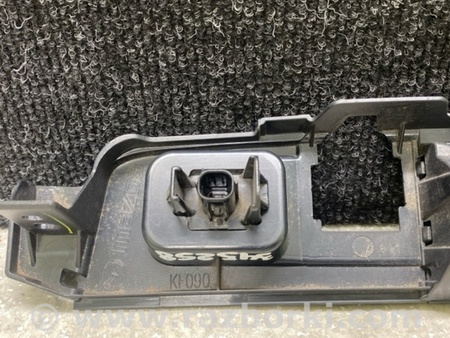 ФОТО Панель підсвічування номера для Mazda CX-30 (2019-...) Київ