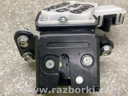 ФОТО Замок кришки багажника для Mazda CX-30 (2019-...) Київ