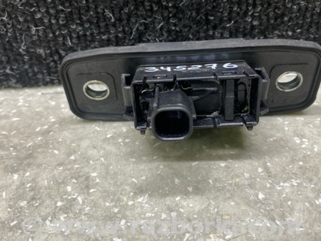 ФОТО Кнопка відкриття багажника зовнішня для Mazda CX-30 (2019-...) Київ